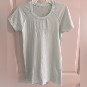Lululemon Swiftly Tech Short Sleeve Shirt